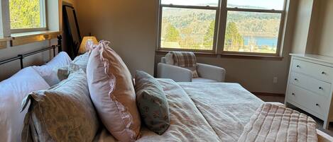 Bügeleisen/Bügelbrett, WLAN, Bettwäsche