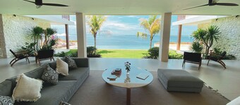 Leq Bale by Elite Havens