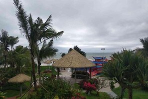 Unclassified image, 3 of 15, button - Haonianhua Yatao Resort (Wuchuan)