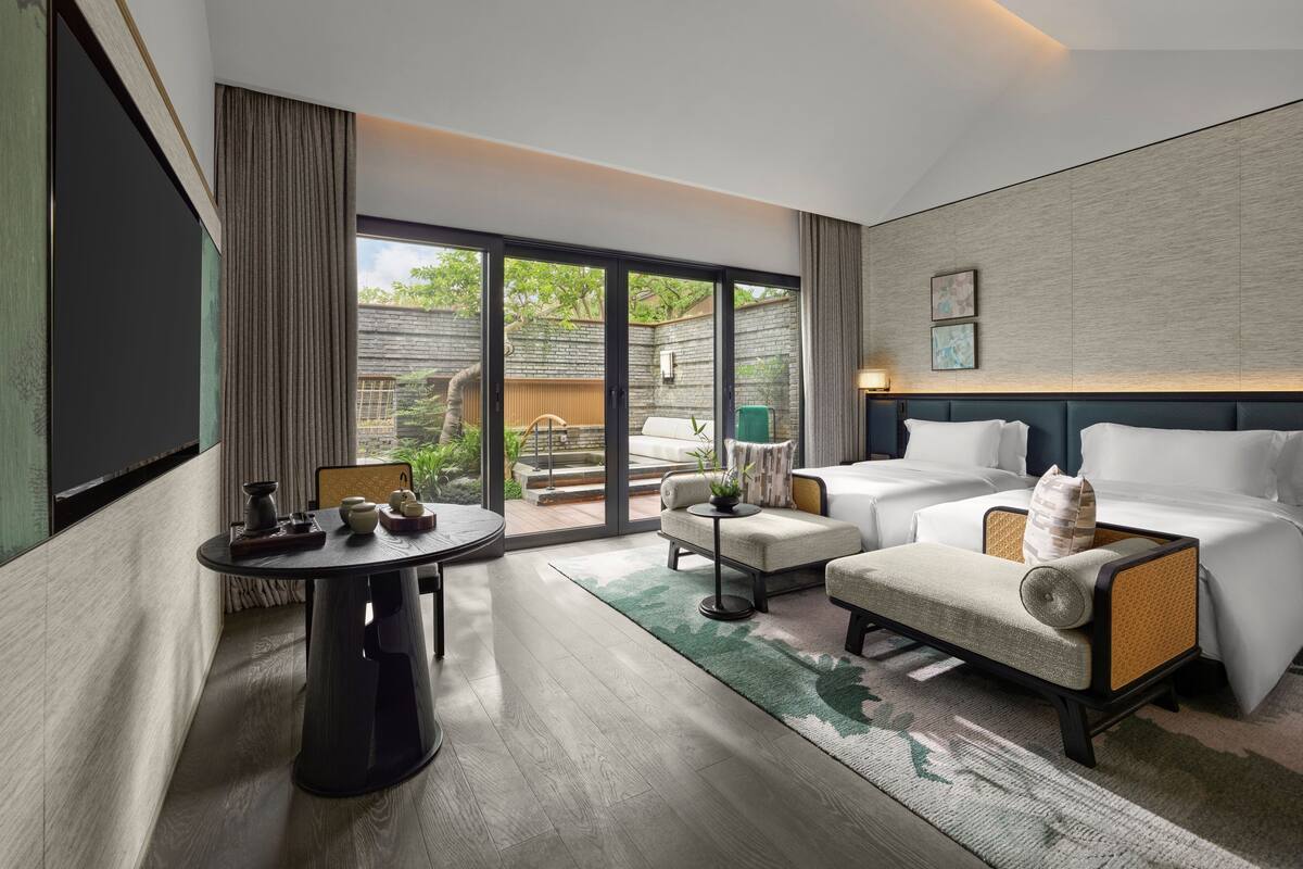 Villa, 2 camas individuales (Garden) | Edredón, camas con efecto memoria y artículos del minibar gratis