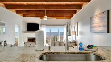 Apartment | 2 bedrooms, Internet