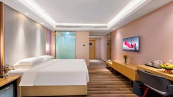 Superior Double Room, City View