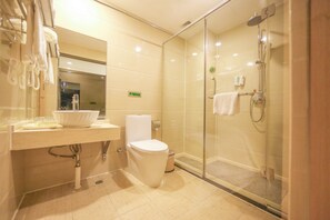 Shower, hair dryer, towels, soap - Vienna 3 Best Hotel Guangzhou Canton (Guangzhou)