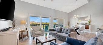 Beach Access Heated Pool Resort Condo for 8