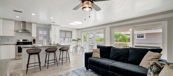 Direct Beach Access Oceanfront Condo Big Balcony