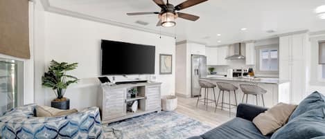 Apartment | 2 bedrooms, Internet
