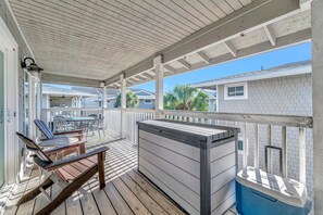 Apartment | 2 bedrooms, Internet - Direct Beach Access Oceanfront Condo Big Balcony (Indian Shores)