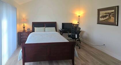Wonderful 4-bedroom apartment with AC in Monterey Park Near Freeway