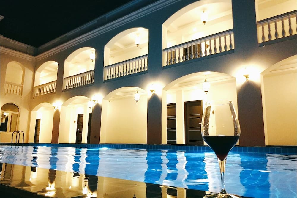 Queen Thanbula Hotel Bagan