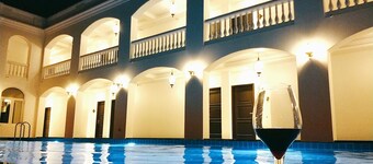 女王丹布拉酒店蒲甘