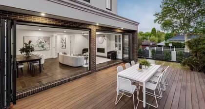 Luxury 4-Bed Home in Melbourne’s Top Family Suburb