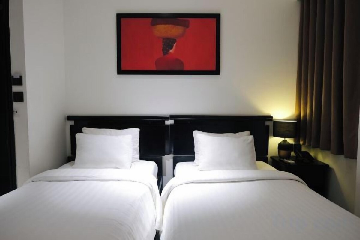 In-room safe, blackout curtains, soundproofing, iron/ironing board