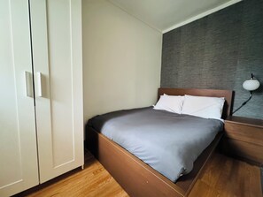 1 makuuhuone, silitysrauta/-lauta, Wi-Fi, vuodevaatteet