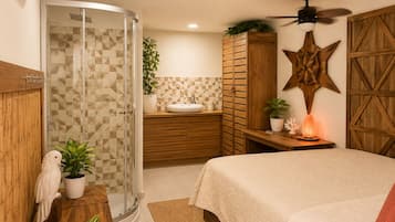 Deluxe Double Room, 1 Queen Bed, Garden View | Premium bedding, pillowtop beds, in-room safe, iron/ironing board
