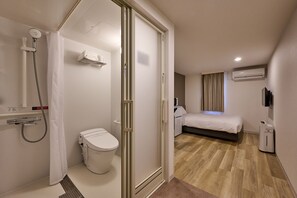 Double Room - Disability Access, Non Smoking (check-in is not available after 11PM) | Bathroom