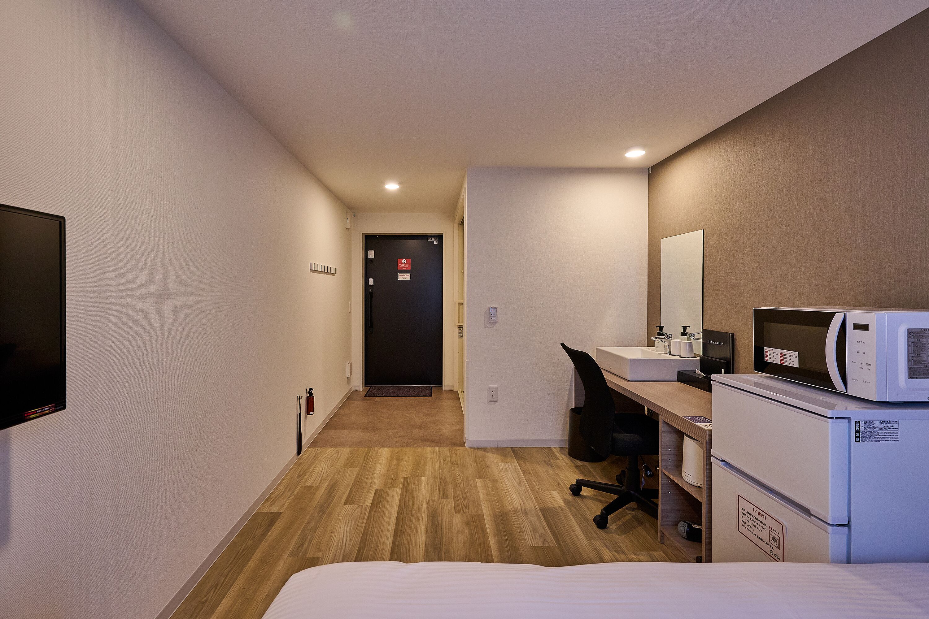 Chambre Double, non-fumeurs (check-in is not available after 11PM) | Wi-Fi gratuit, draps fournis