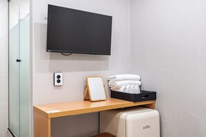 Standard Double Room | Interior - 247 Hostel Seoul (Seoul)