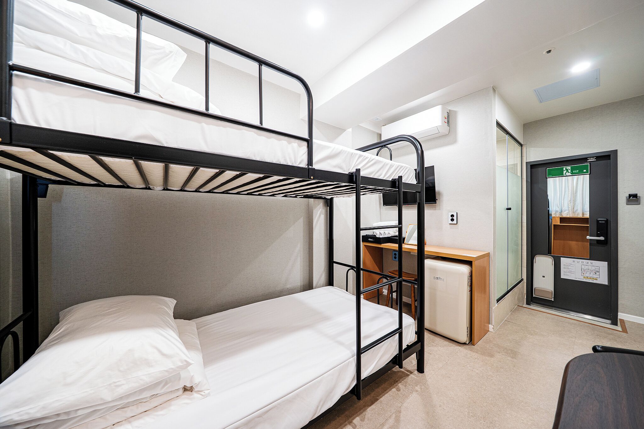 Economy Room | Free WiFi