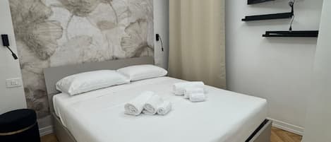 In-room safe, free WiFi