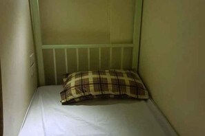 Room - Chiang Mai Happy House Hostel (Chiang Mai)