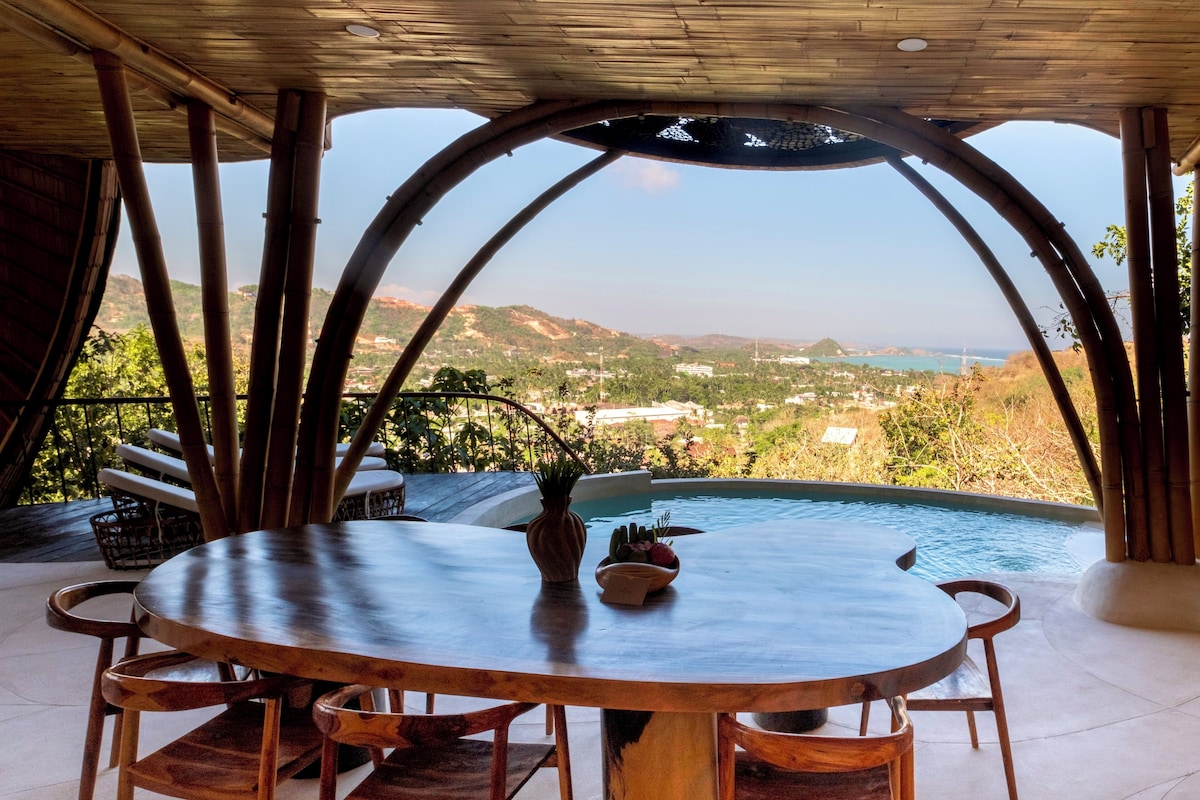 Four Bedroom Leaf Villa | Living area