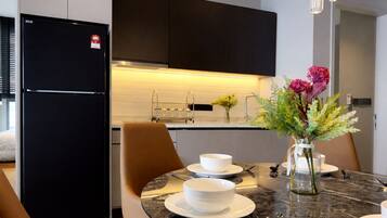 Family Suite, Balcony | Dining