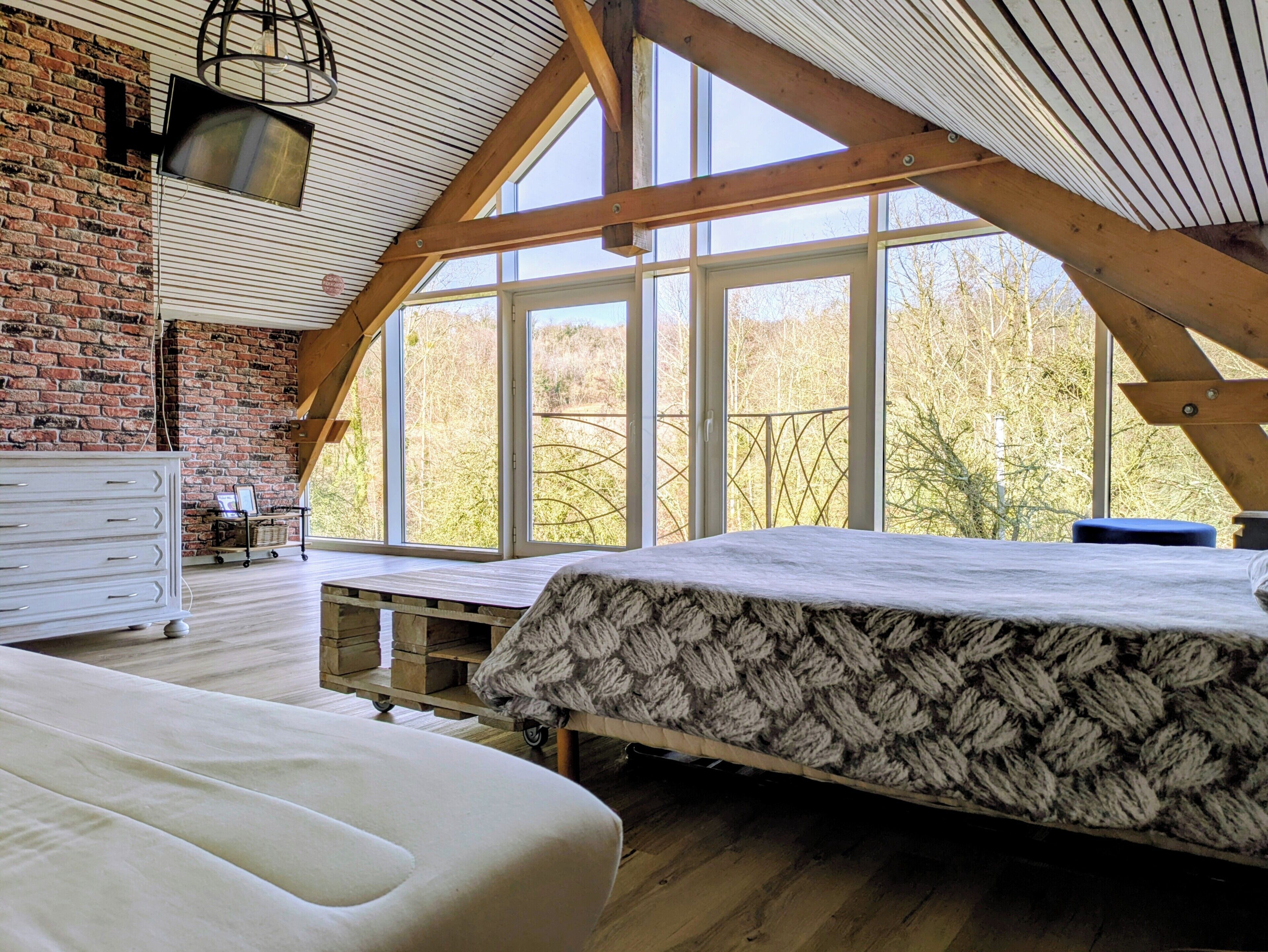 4 間睡房、熨斗/熨衫板、可攜式嬰兒床、免費 Wi-Fi