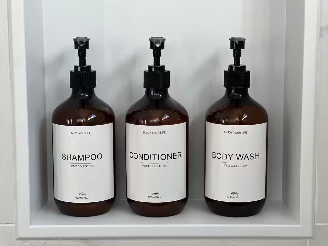 Dusche, Handtücher, Seife, Toilettenpapier