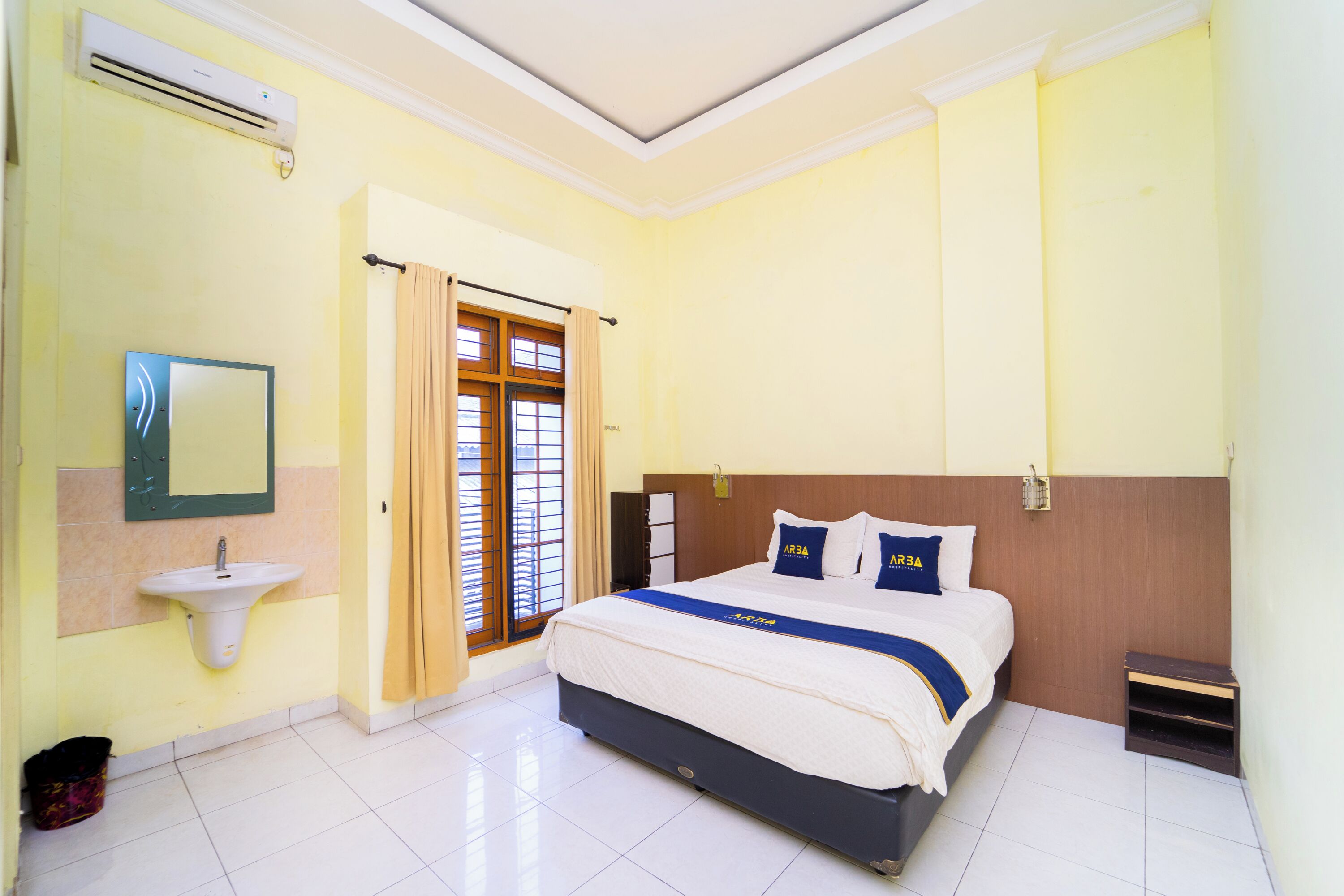 Dobbeltrom – deluxe | Skrivebord og wi-fi (inkludert)