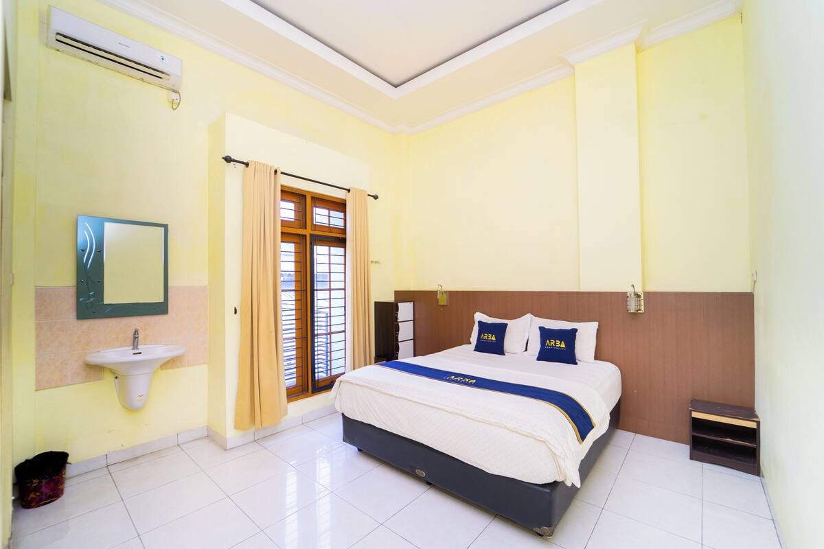 Dobbeltrom – deluxe | Skrivebord og wi-fi (inkludert)