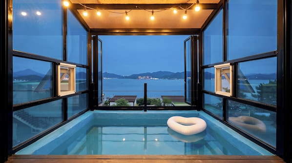 Basic Room, 1 Bedroom (402 (Private Pool & Ocean View, Pet)) | 1 bedroom, free WiFi
