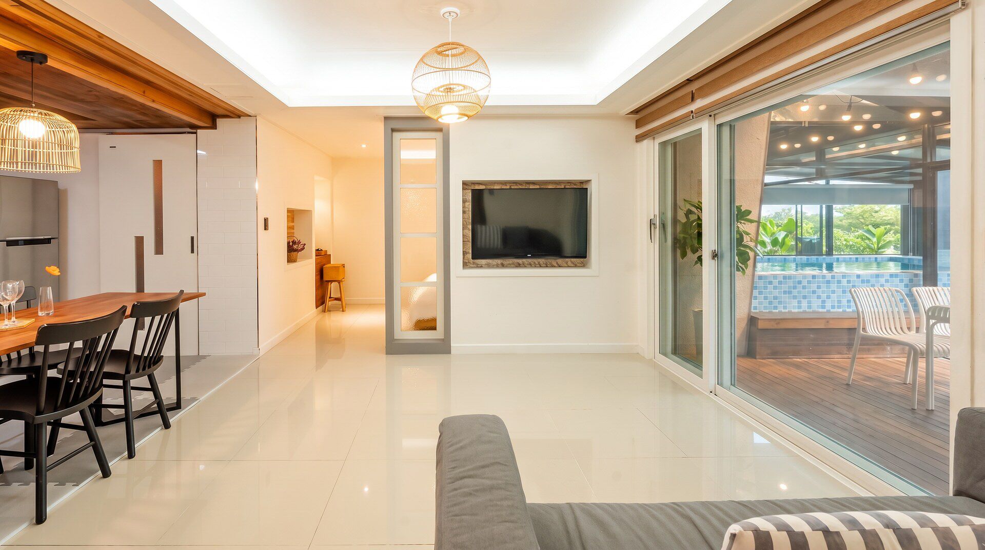 Basic Room, 1 Bedroom (Room 102 (Private Pool, Ocean View)) | 1 bilik tidur, Wi-fi percuma 