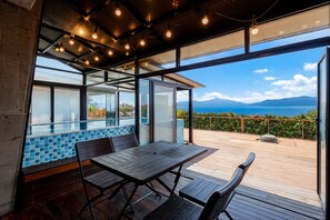 Basic Room, 1 Bedroom (Room 102 (6m Pool, Ocean View))