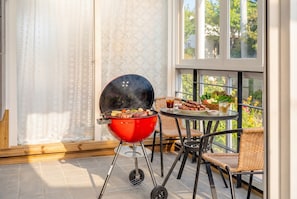 Basic Room, 1 Bedroom (Room 202 (Private Pool,Ocean View)) | 1 bedroom, free WiFi