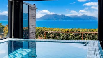 ๋ฒ ์ด์ง๋ฃธ, ์นจ์ค 1๊ฐ (Room 102 (6m Pool, Ocean View)) | 1 ๊ฐ์ ์นจ์ค, ๋ฌด๋ฃ WiFi