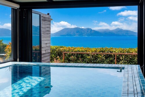 Geoje Sea N Blue Family Pool Villa