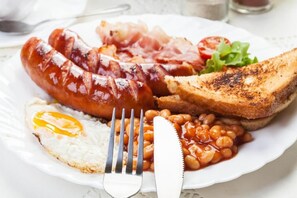 Daily English breakfast for a fee - Beach Corridor Residence   (Negombo)