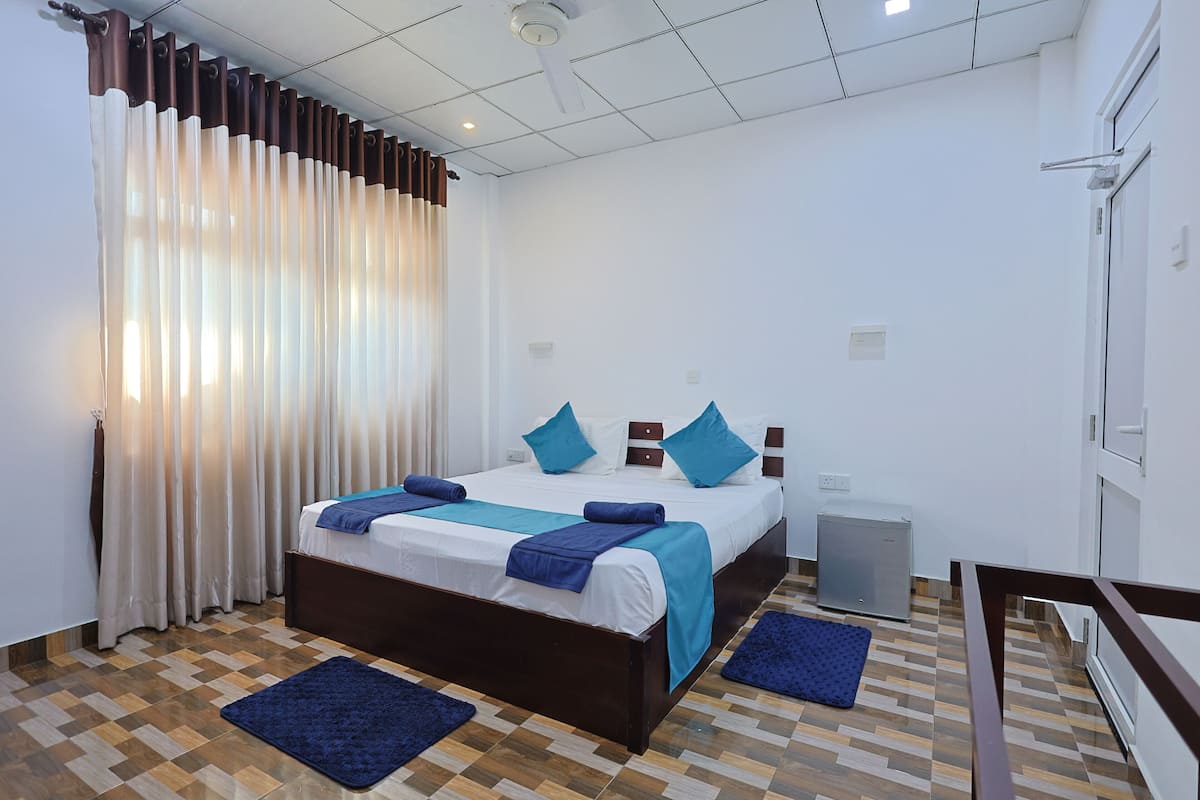 Standard Double Room | Desk, free WiFi