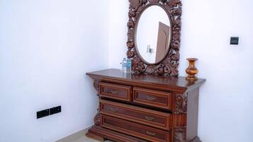 Kahden hengen deluxe-huone, vuoristonäköala | Sisätilat