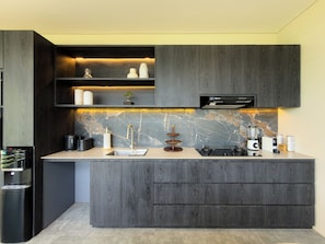 Private kitchen - Lyma Sol Villas (Munggu)