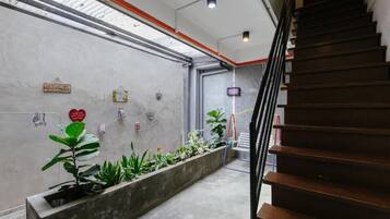 Kamar Double | Interior