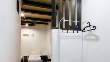 Twin Room | Interior