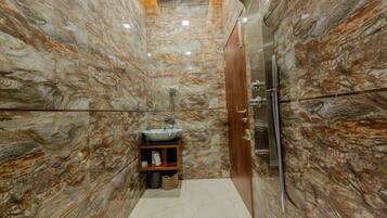 Shower, towels, soap, shampoo