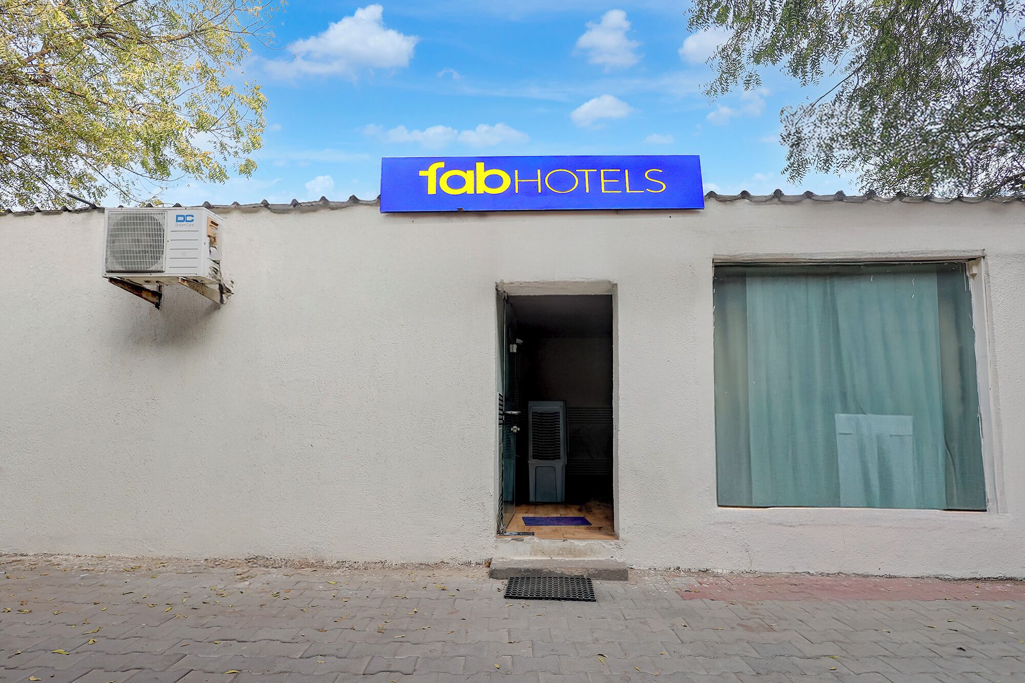 Lối vào nơi lưu trú