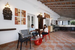 Lobby - Fabhotel Disha Inn (Chennai)