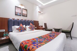 Egyptian cotton sheets, premium bedding, in-room safe, free WiFi - Fabhotel Suruchi Homes (Vasai)