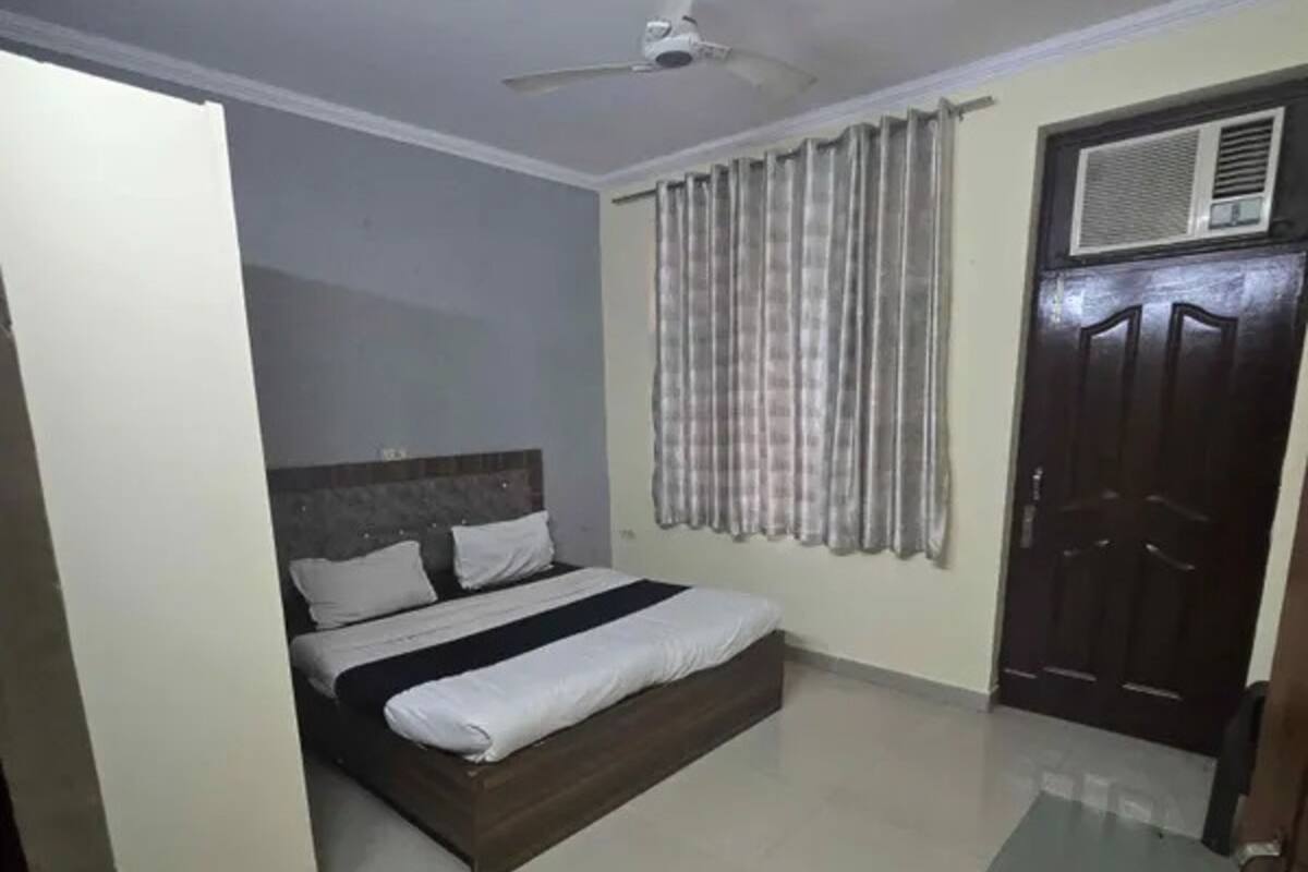 Deluxe Room | Egyptian cotton sheets, premium bedding, in-room safe, free WiFi