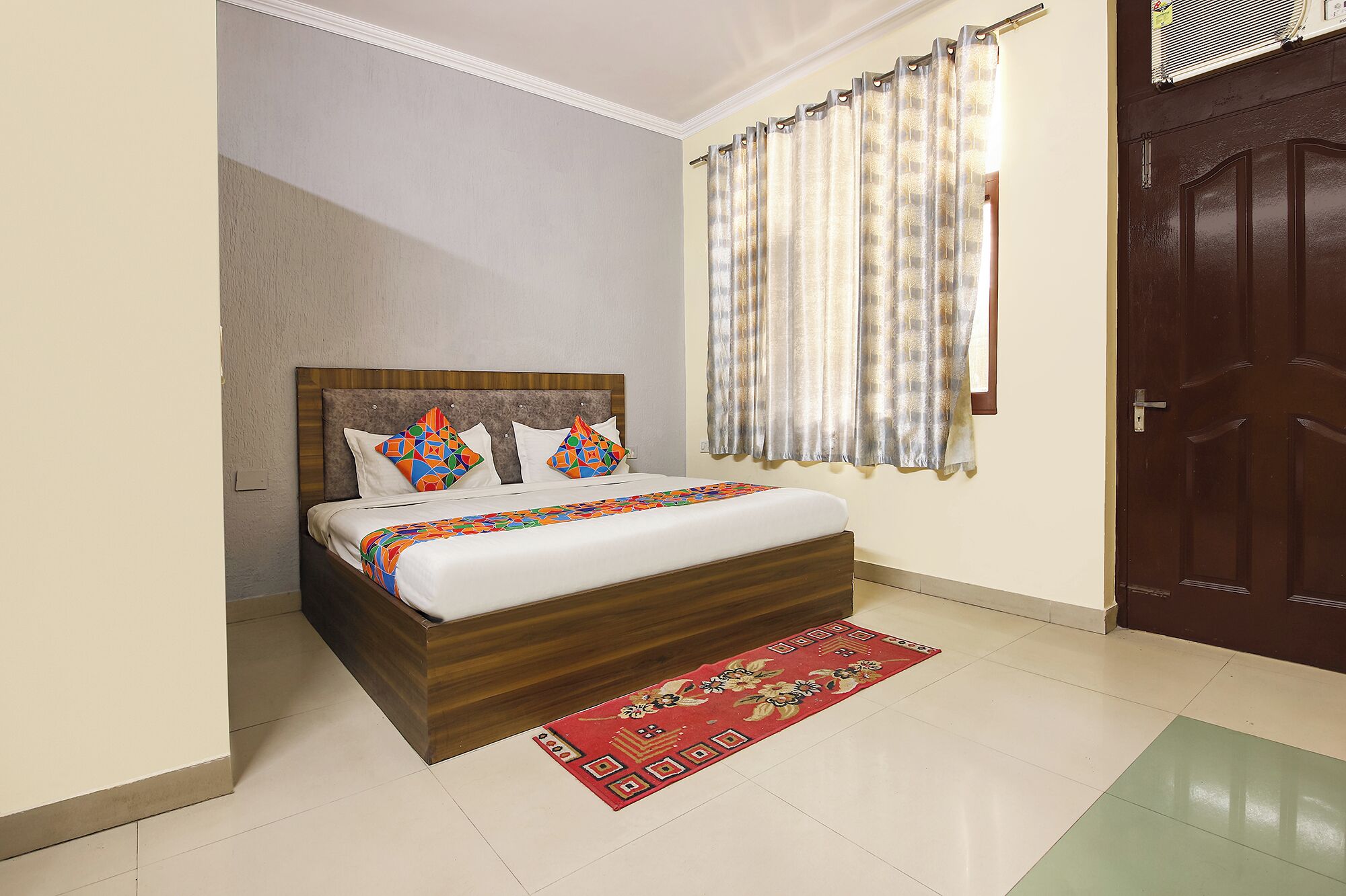 Deluxe Room | Egyptian cotton sheets, premium bedding, in-room safe, free WiFi