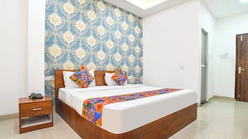 Rom – deluxe | Sengetøy i egyptisk bomull, sengetøy av topp kvalitet og safe på rommet