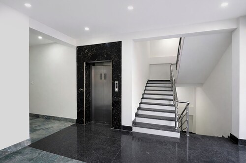 Fabhotel Golden Suites Near Puri Beach